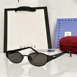 Picture of Gucci Sunglasses _SKUfw79398847fw